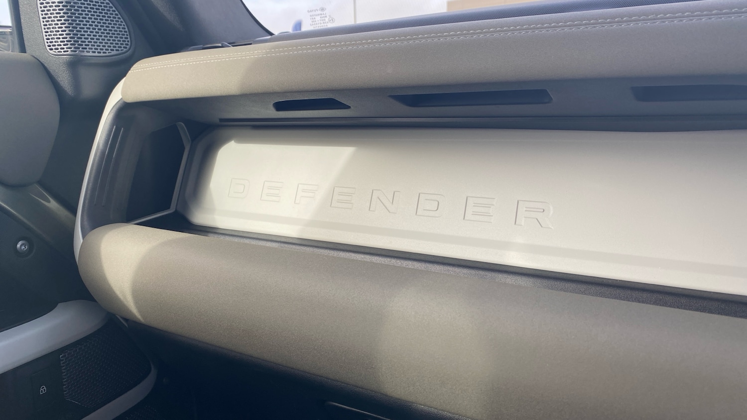 Used Land Rover Defender 2020 for sale - 77802244: Photo 60