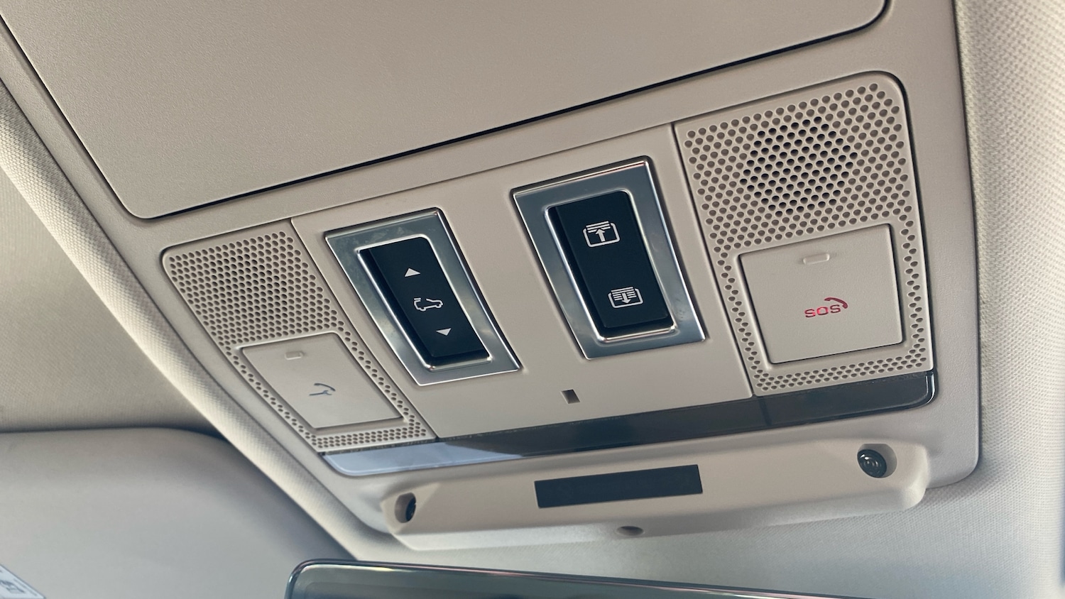 Used Land Rover Defender 2020 for sale - 77802244: Photo 61