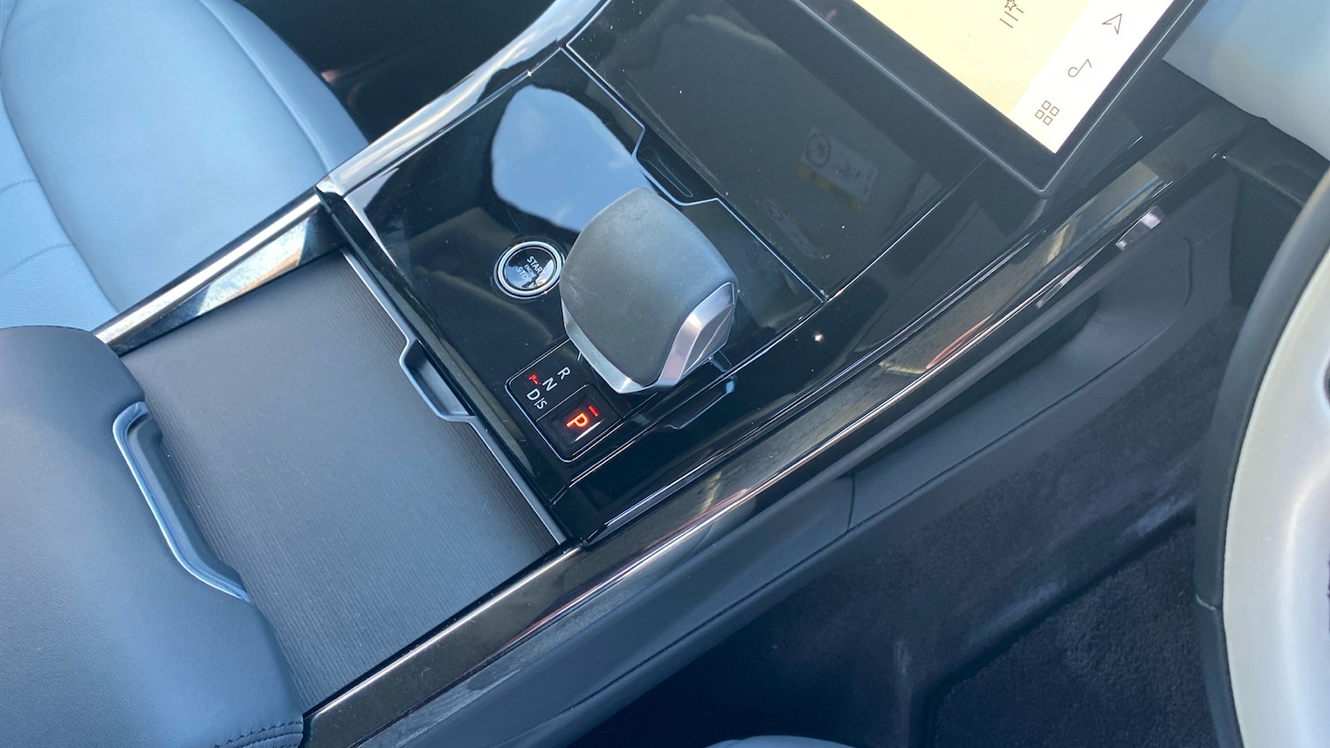 Used Land Rover Range Rover Sport 2023 for sale - 76877750: Photo 13