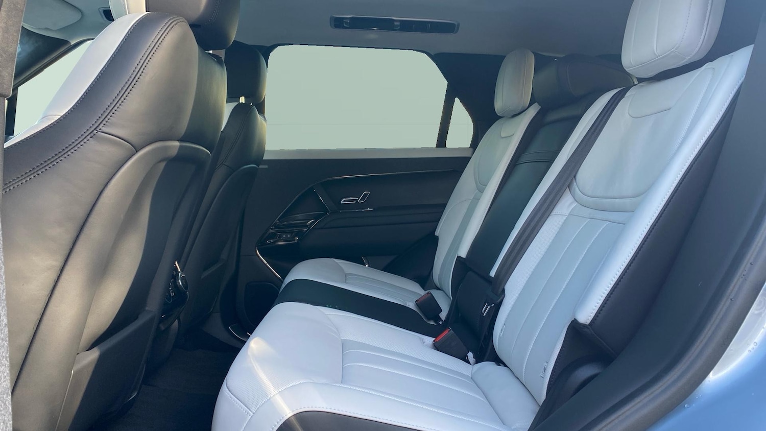 Used Land Rover Range Rover Sport 2023 for sale - 76877750: Photo 4