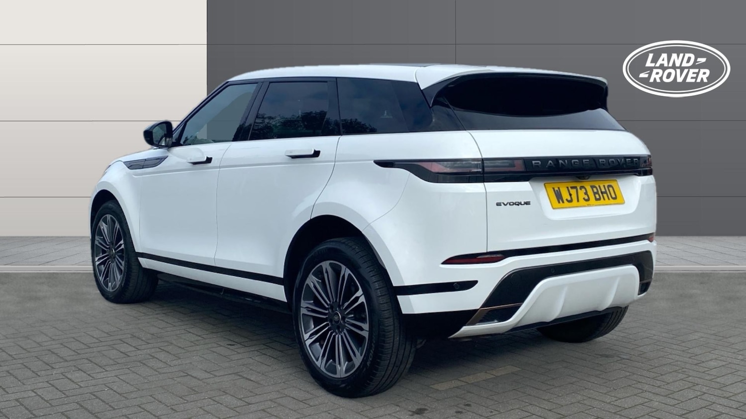 Used Land Rover Range Rover Evoque 2023 for sale - 76273570: Photo 2