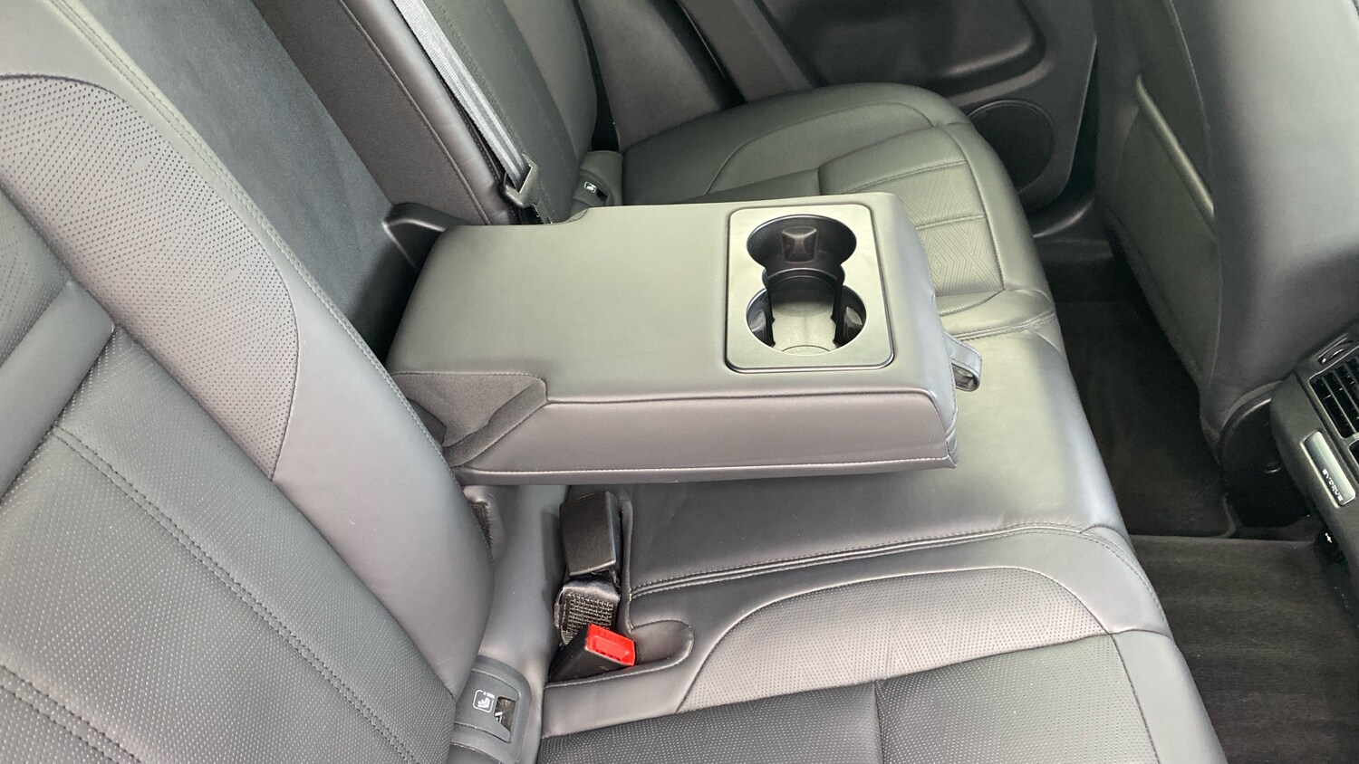 Used Land Rover Range Rover Evoque 2023 for sale - 76273570: Photo 40