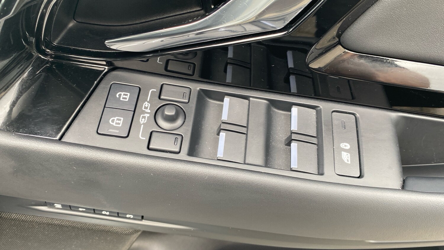 Used Land Rover Range Rover Evoque 2023 for sale - 76273570: Photo 43