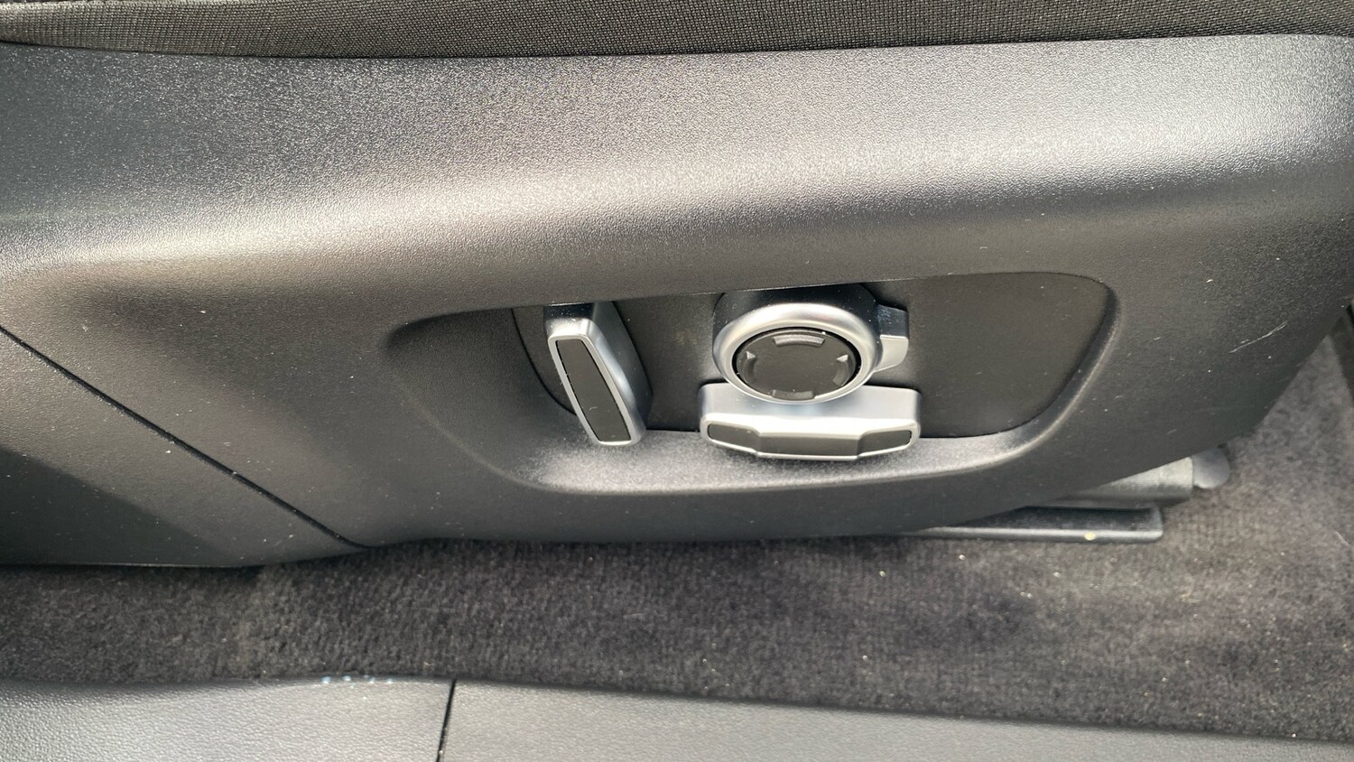 Used Land Rover Range Rover Evoque 2023 for sale - 76273570: Photo 46