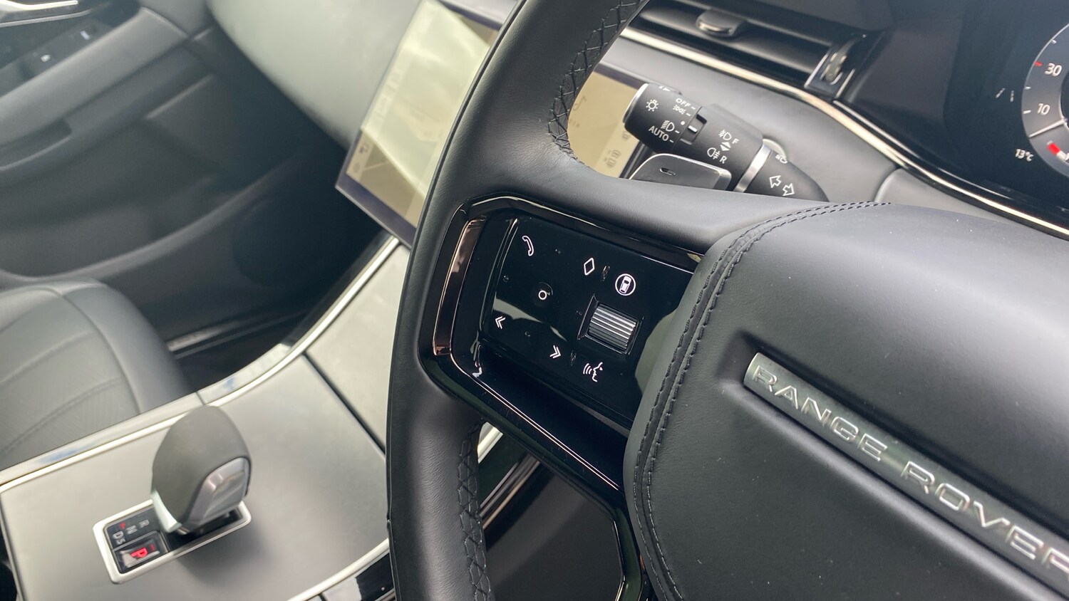 Used Land Rover Range Rover Evoque 2023 for sale - 76273570: Photo 47