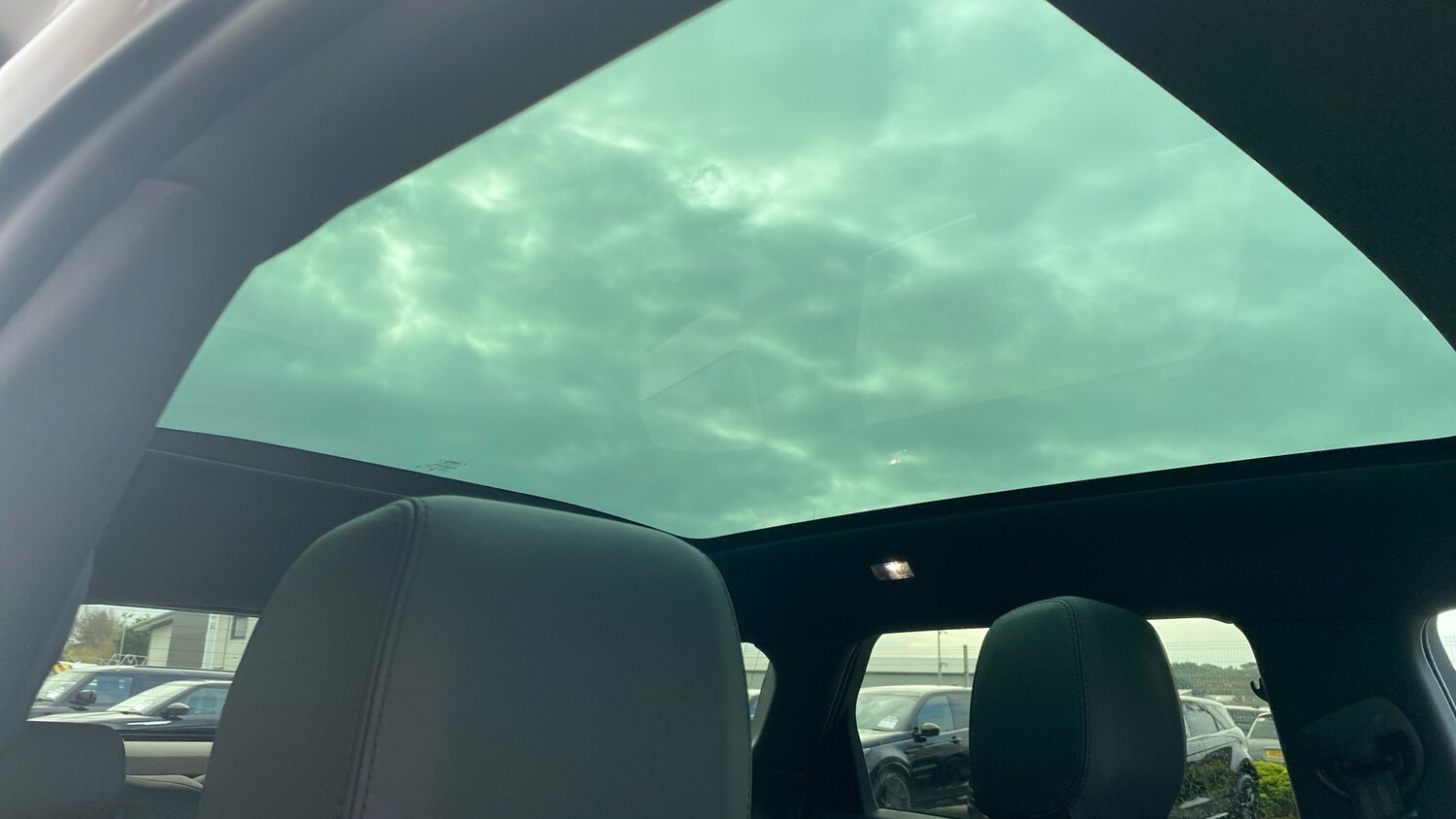 Used Land Rover Range Rover Evoque 2023 for sale - 76273570: Photo 61