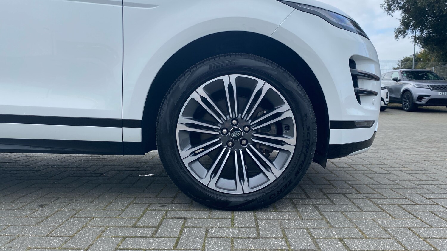 Used Land Rover Range Rover Evoque 2023 for sale - 76273570: Photo 8