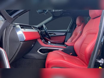 Used Jaguar F-Pace 2021 for sale - 75271897: Photo