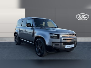 Used Land Rover Defender 2023 for sale - 77983874: Photo