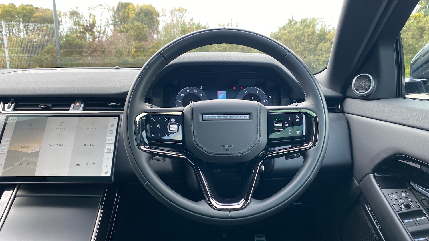 Used Land Rover Range Rover Evoque 2025 for sale - 76391645: Photo 15