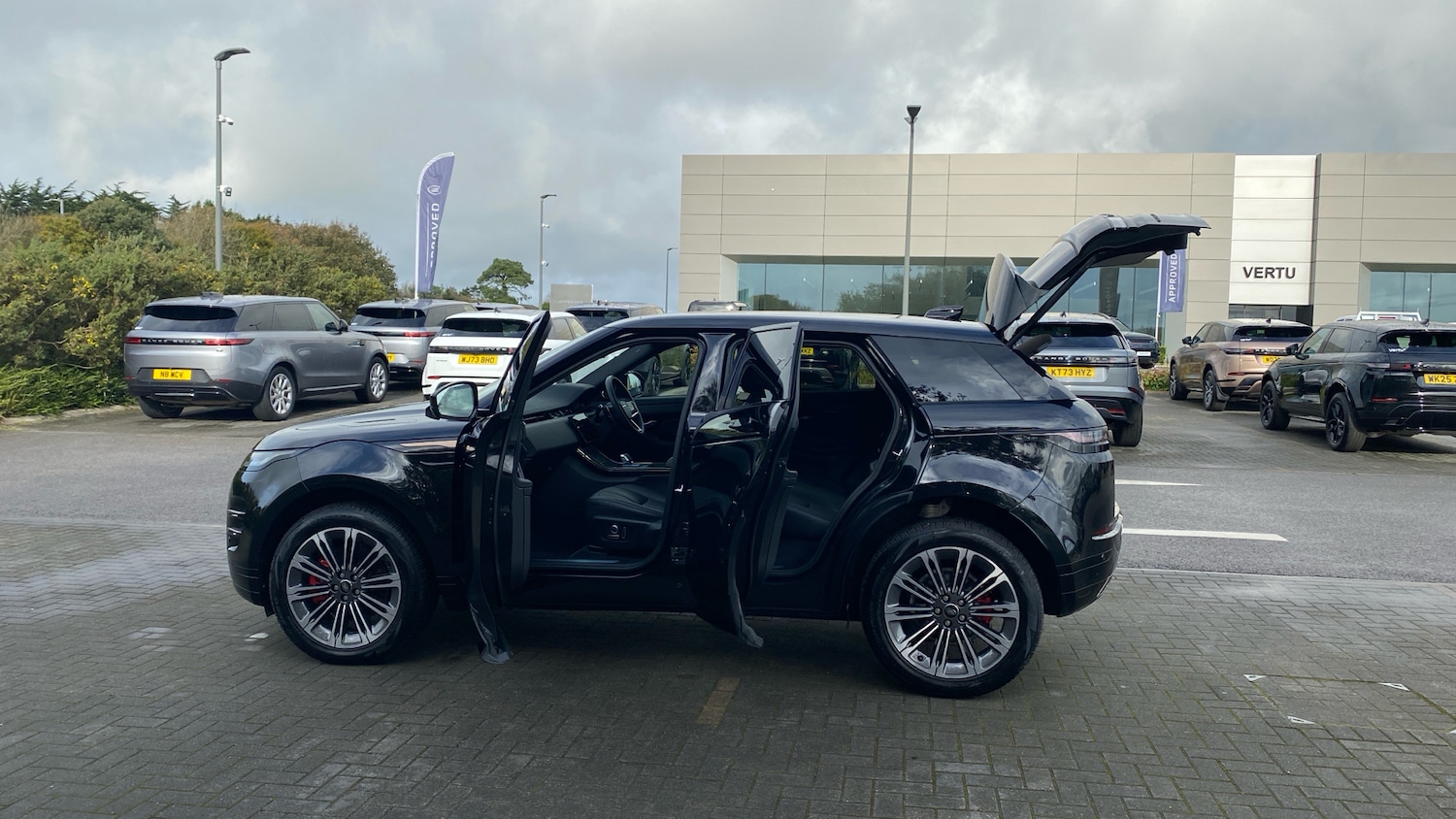 Used Land Rover Range Rover Evoque 2025 for sale - 76391645: Photo 34