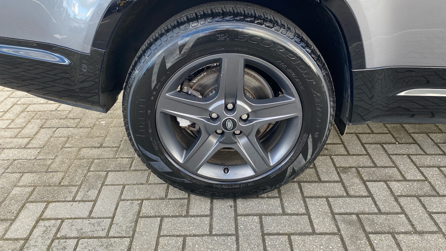 Used Land Rover Defender 2024 for sale - 77286180: Photo 24