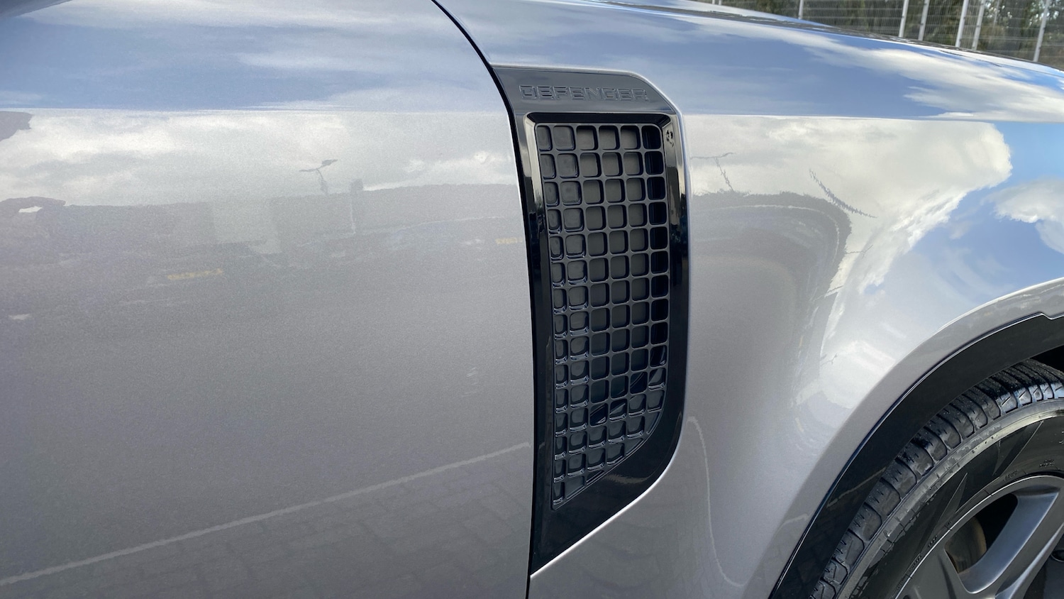 Used Land Rover Defender 2024 for sale - 77286180: Photo 28