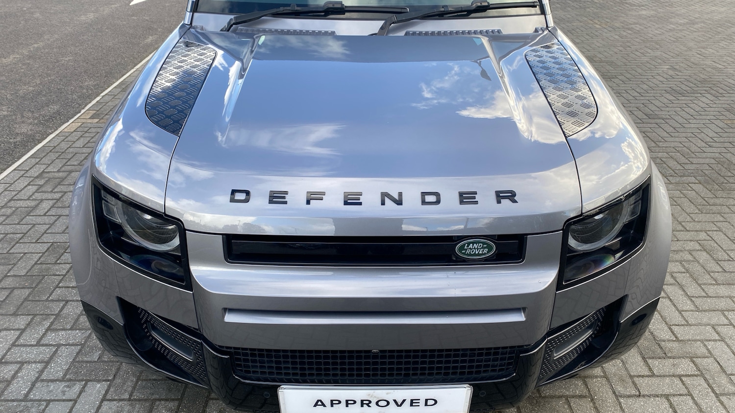 Used Land Rover Defender 2024 for sale - 77286180: Photo 31