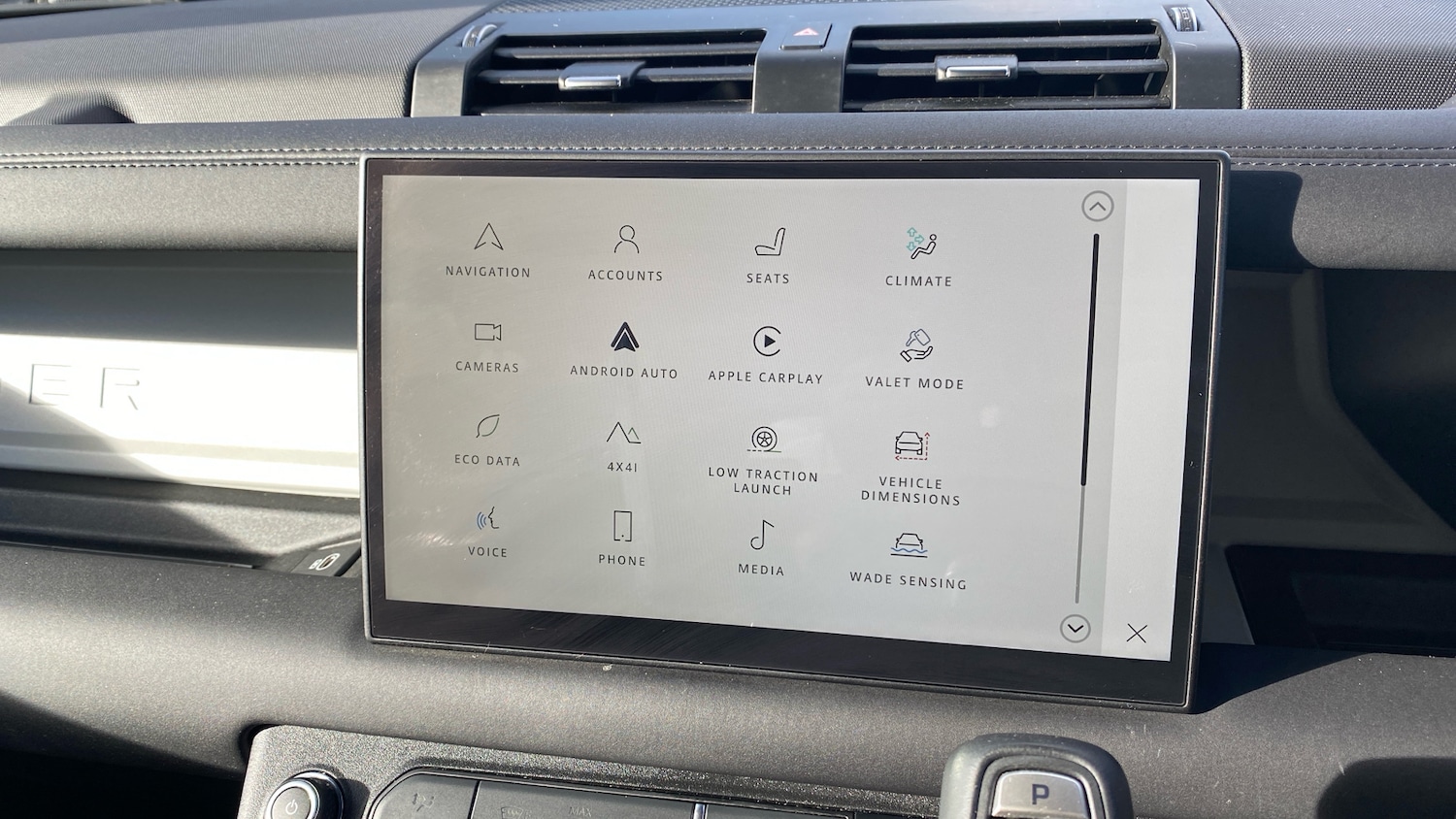 Used Land Rover Defender 2024 for sale - 77286180: Photo 61