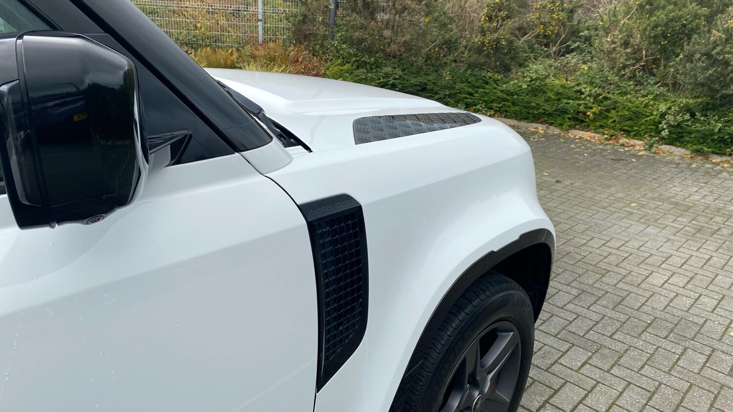 Used Land Rover Defender 2023 for sale - 76534293: Photo 30