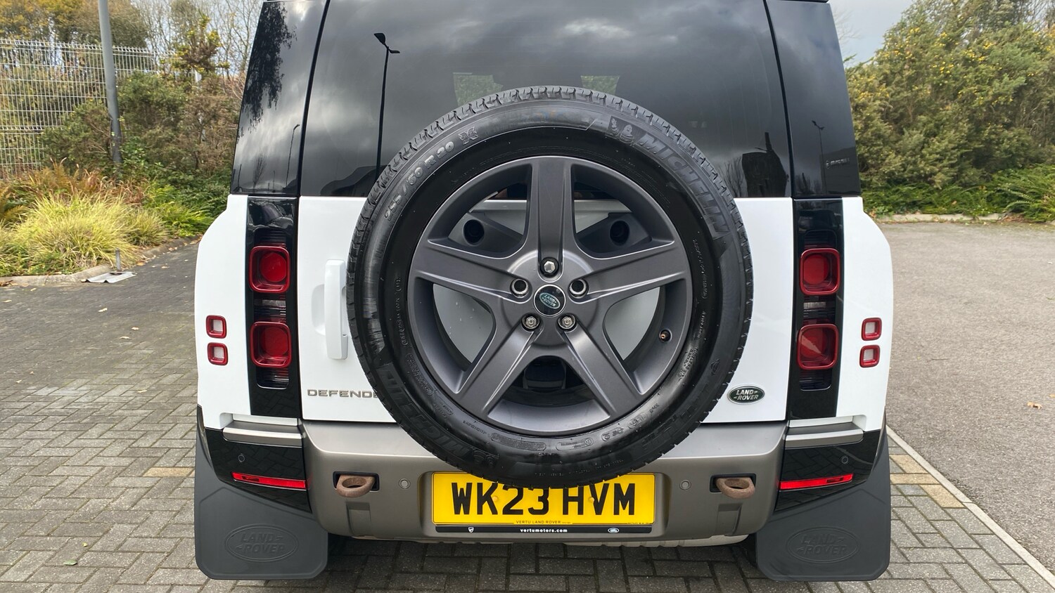 Used Land Rover Defender 2023 for sale - 76534293: Photo 38