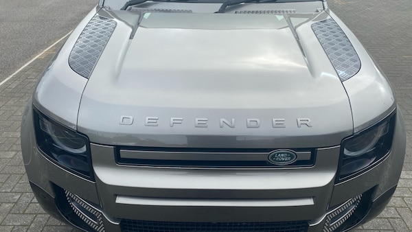 Used Land Rover Defender 2024 for sale - 76228133: Photo 32