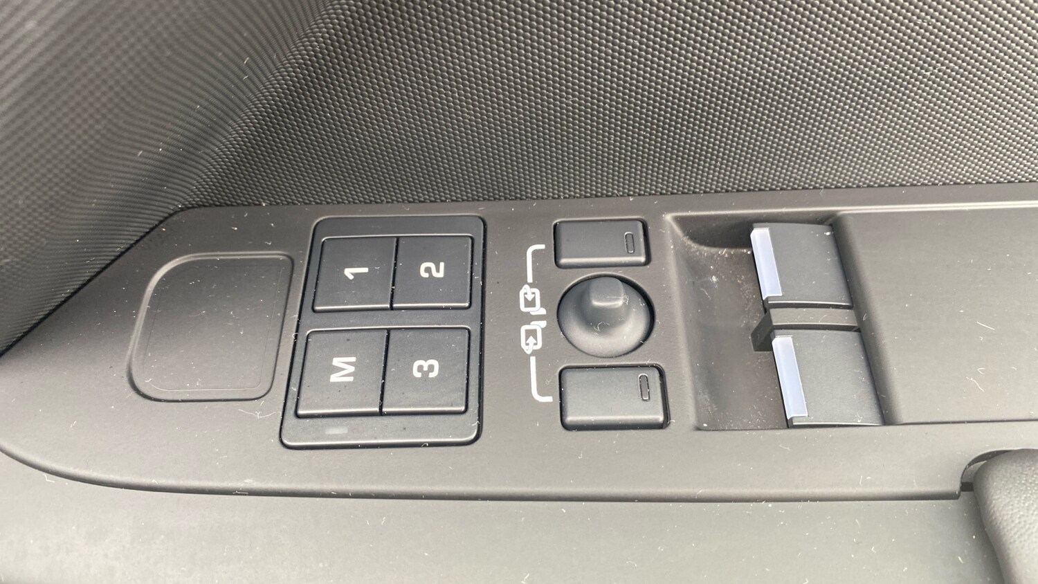 Used Land Rover Defender 2024 for sale - 76228133: Photo 40