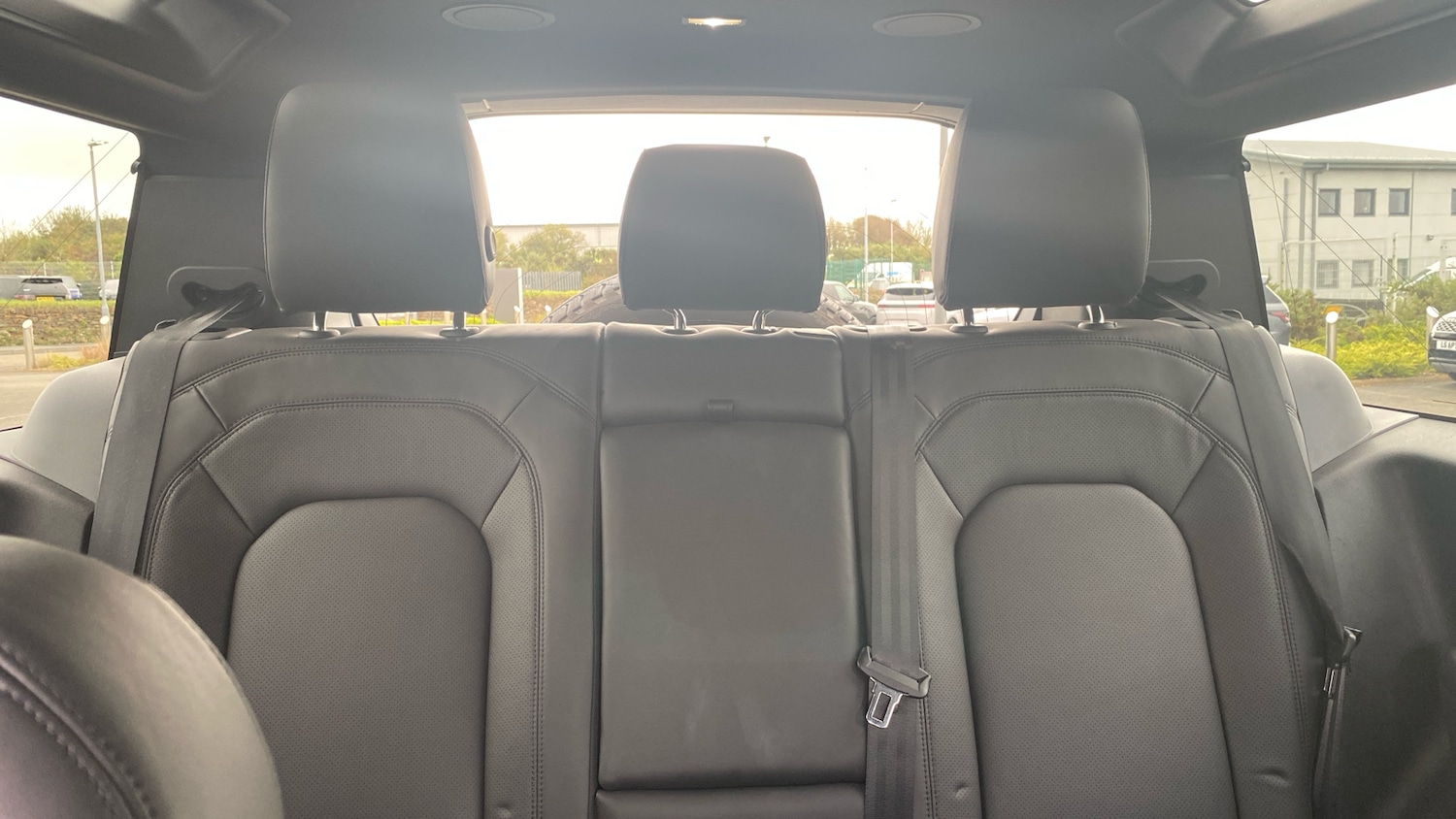 Used Land Rover Defender 2024 for sale - 76228133: Photo 45