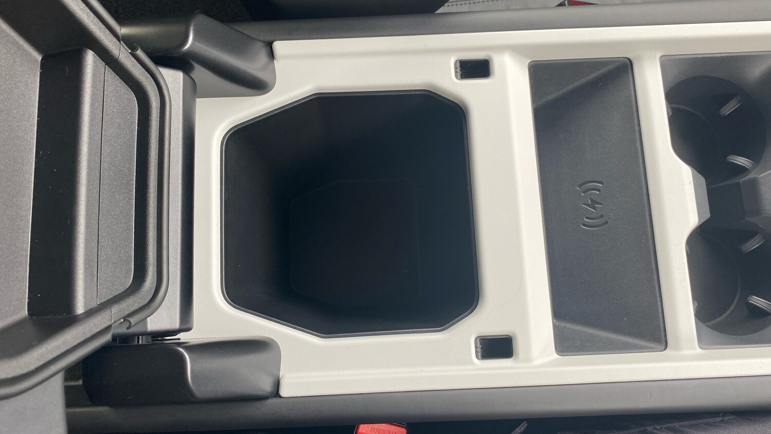 Used Land Rover Defender 2024 for sale - 76228133: Photo 48