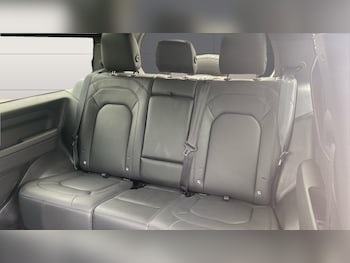Used Land Rover Defender 2024 for sale - 76228133: Photo 4
