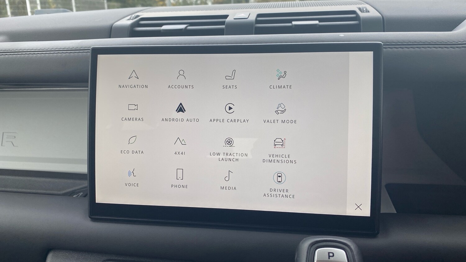 Used Land Rover Defender 2024 for sale - 76228133: Photo 52