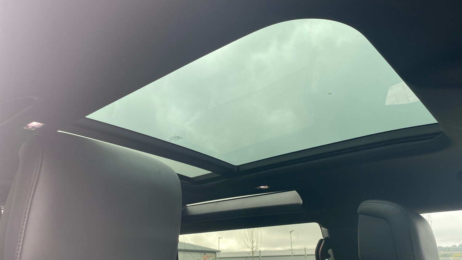 Used Land Rover Defender 2024 for sale - 76228133: Photo 58