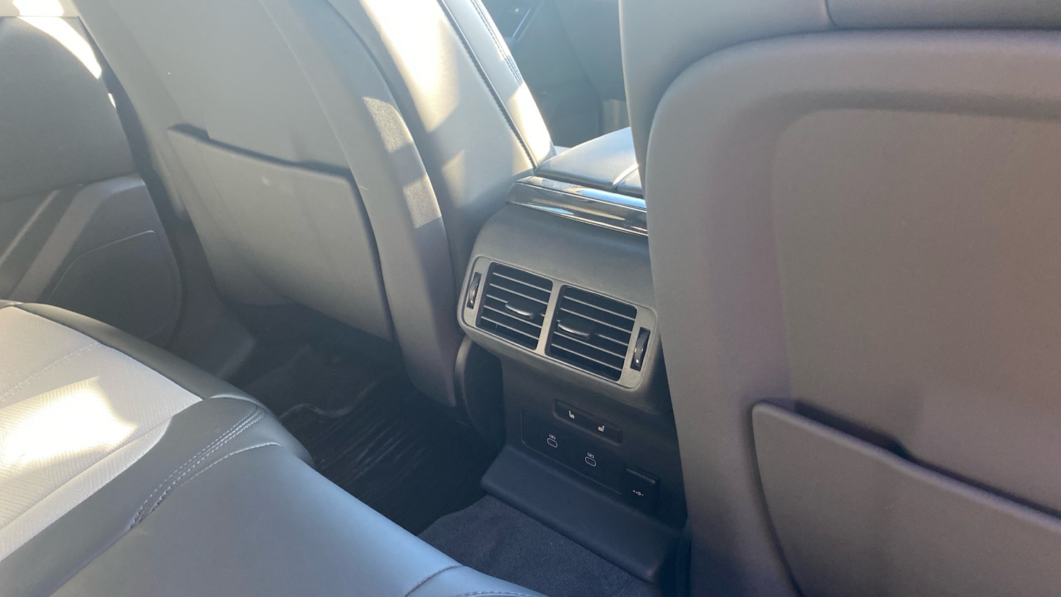 Used Land Rover Range Rover Velar 2025 for sale - 77807017: Photo 18