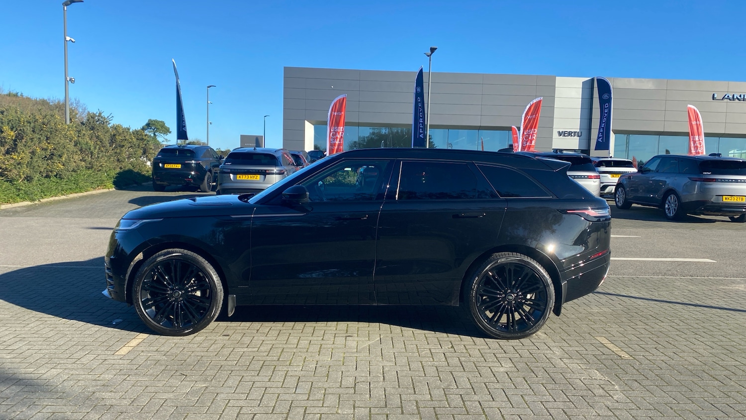 Used Land Rover Range Rover Velar 2025 for sale - 77807017: Photo 21