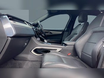 Used Jaguar F-Pace 2024 for sale - 79140962: Photo