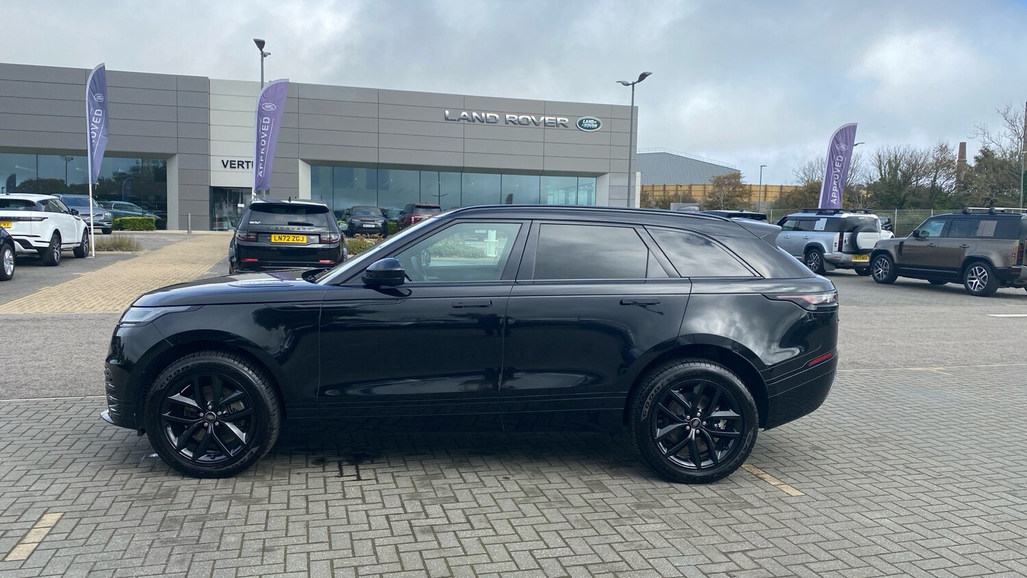 Used Land Rover Range Rover Velar 2024 for sale - 76302894: Photo 21