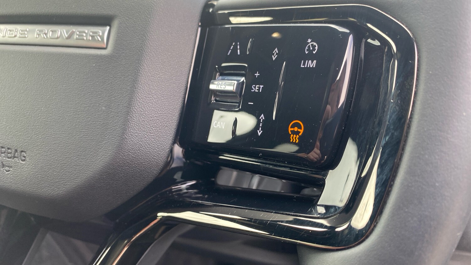 Used Land Rover Range Rover Velar 2024 for sale - 76302894: Photo 56