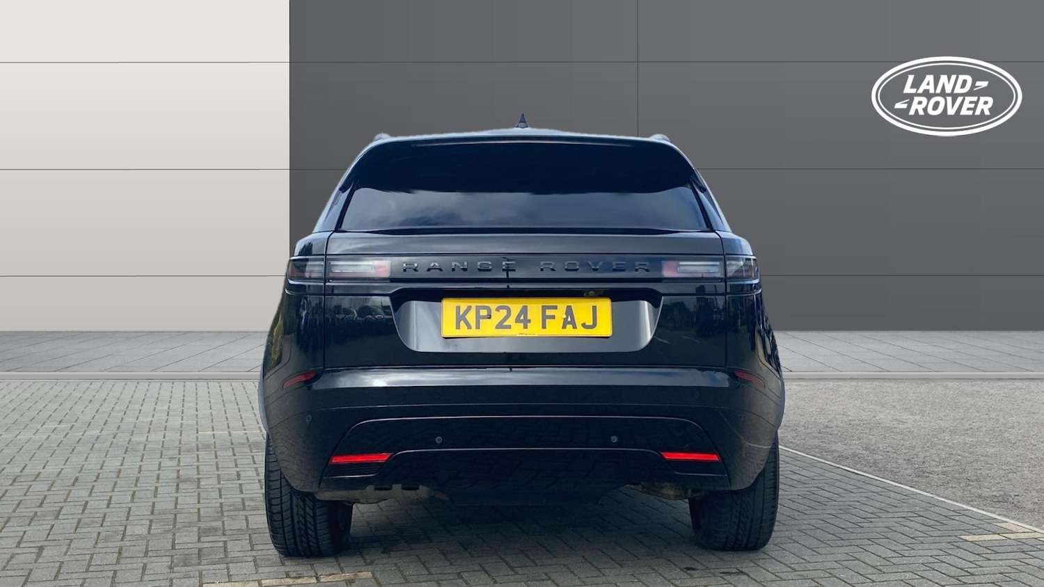 Used Land Rover Range Rover Velar 2024 for sale - 76302894: Photo 6