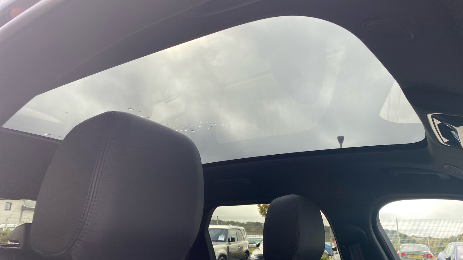 Used Land Rover Range Rover Velar 2024 for sale - 76302894: Photo 64