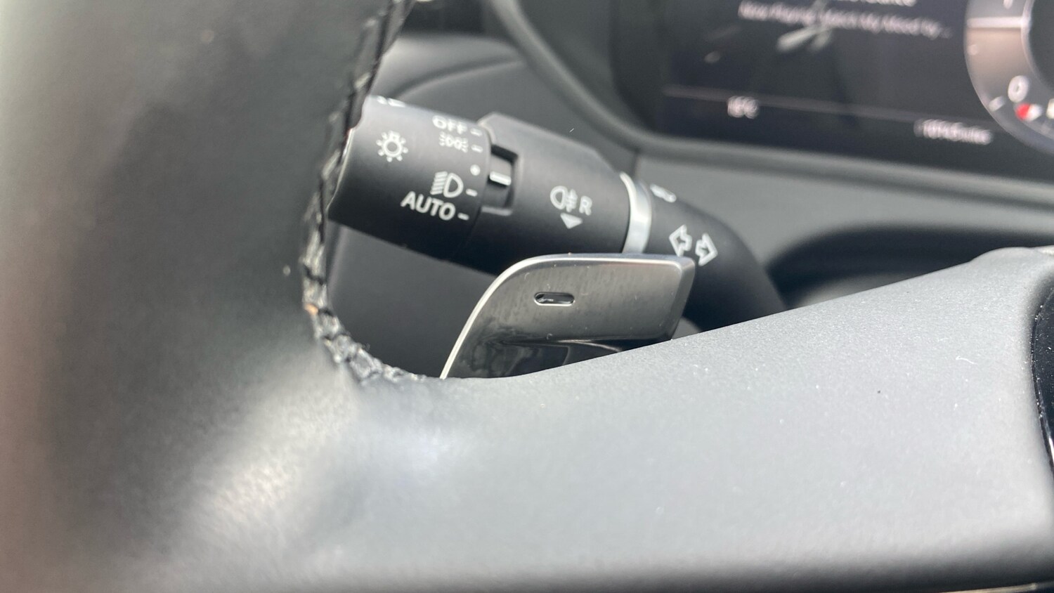 Used Land Rover Range Rover Velar 2024 for sale - 76302894: Photo 65