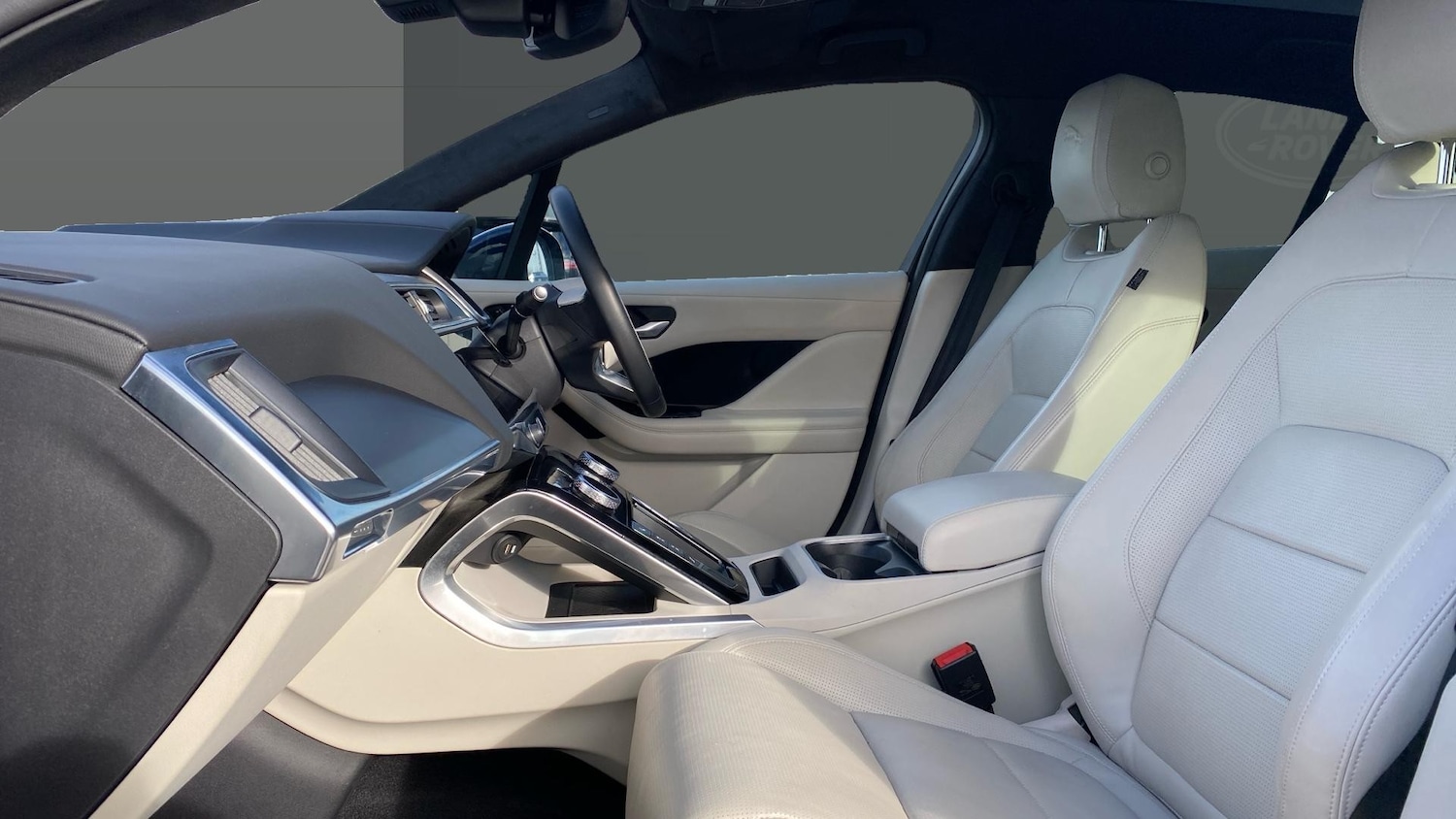 Used Jaguar I-Pace 2023 for sale - 77363916: Photo 3