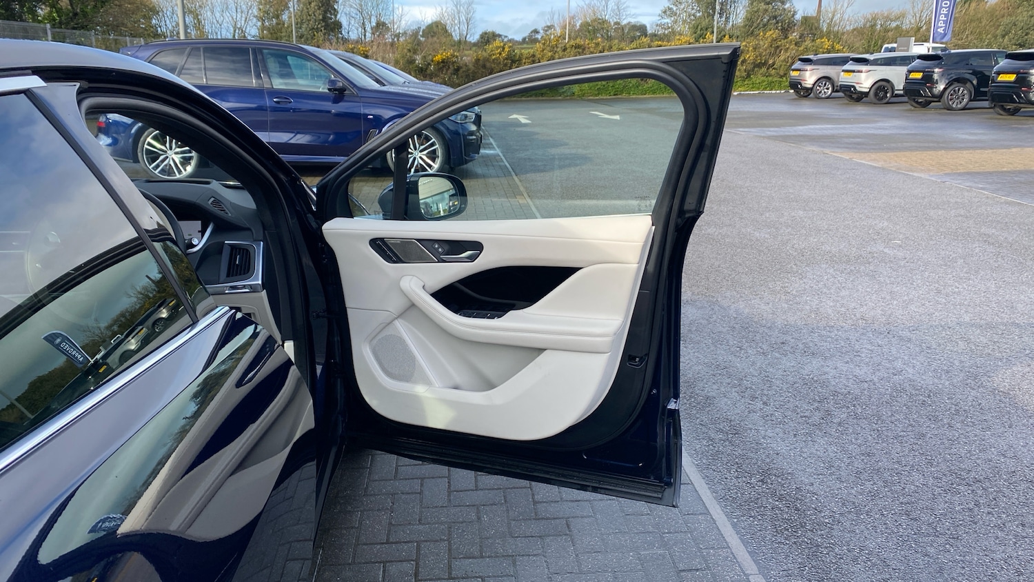 Used Jaguar I-Pace 2023 for sale - 77363916: Photo 40