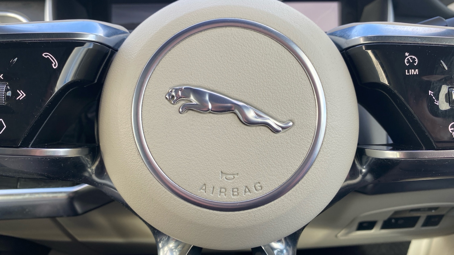 Used Jaguar I-Pace 2023 for sale - 77363916: Photo 61