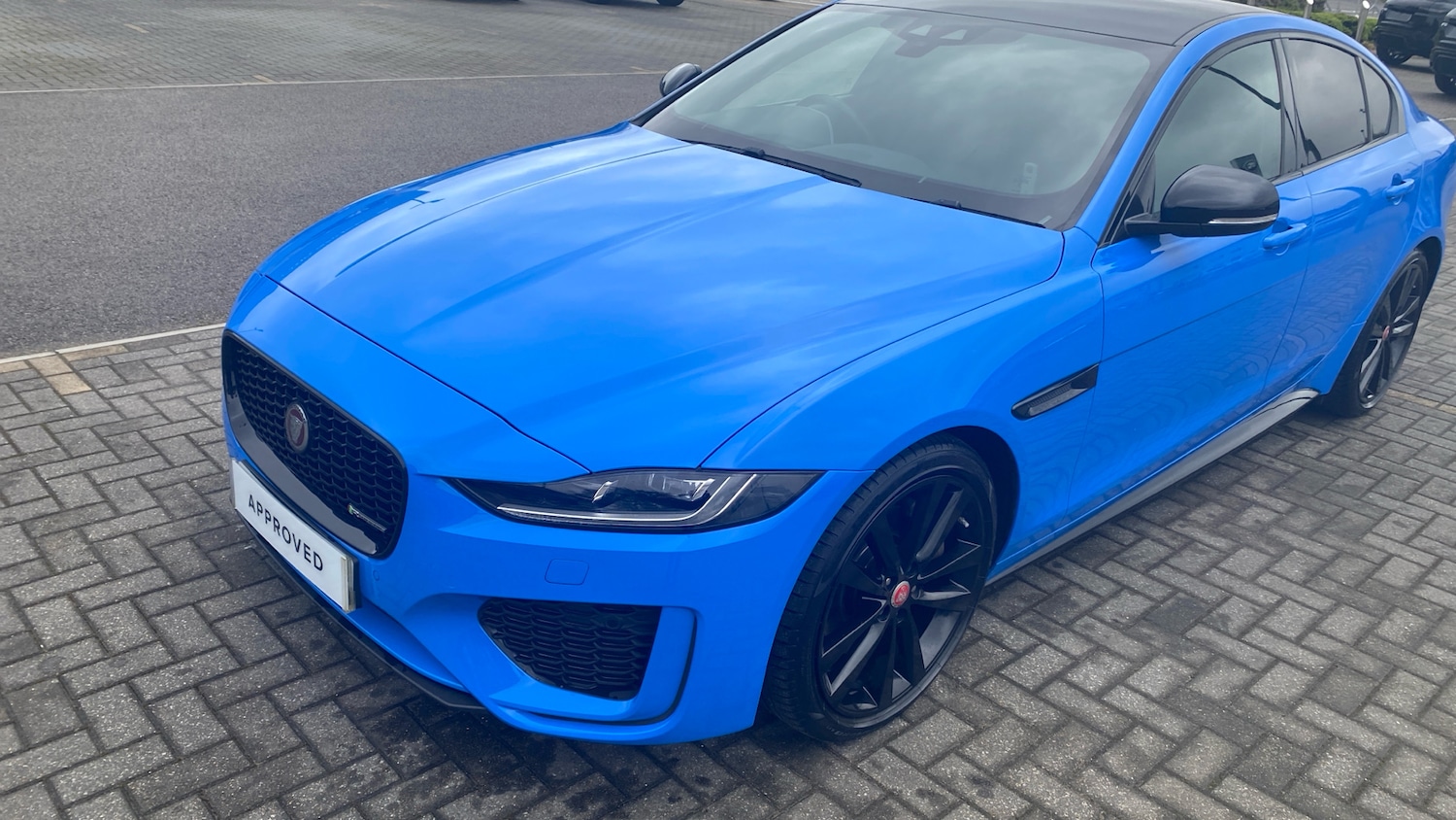 Used Jaguar XE 2020 for sale - 78212217: Photo 30