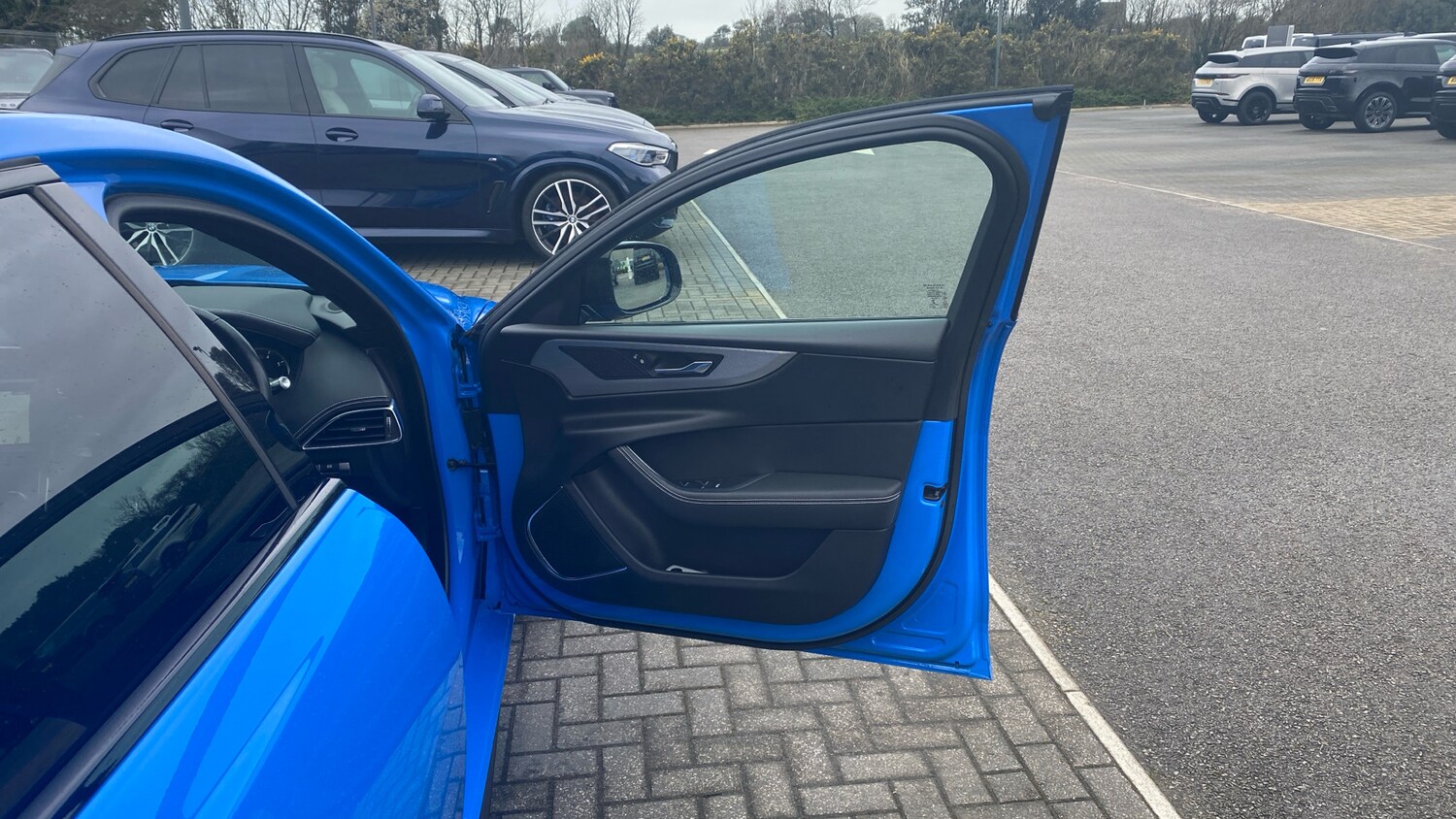 Used Jaguar XE 2020 for sale - 78212217: Photo 37