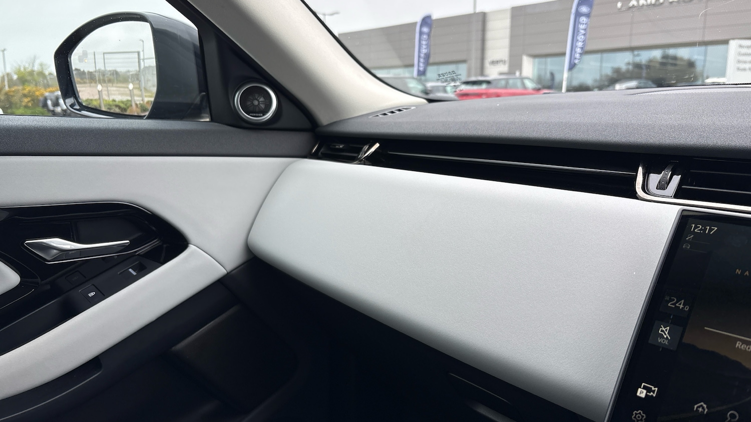 Used Land Rover Range Rover Evoque 2023 for sale - 78180179: Photo 25