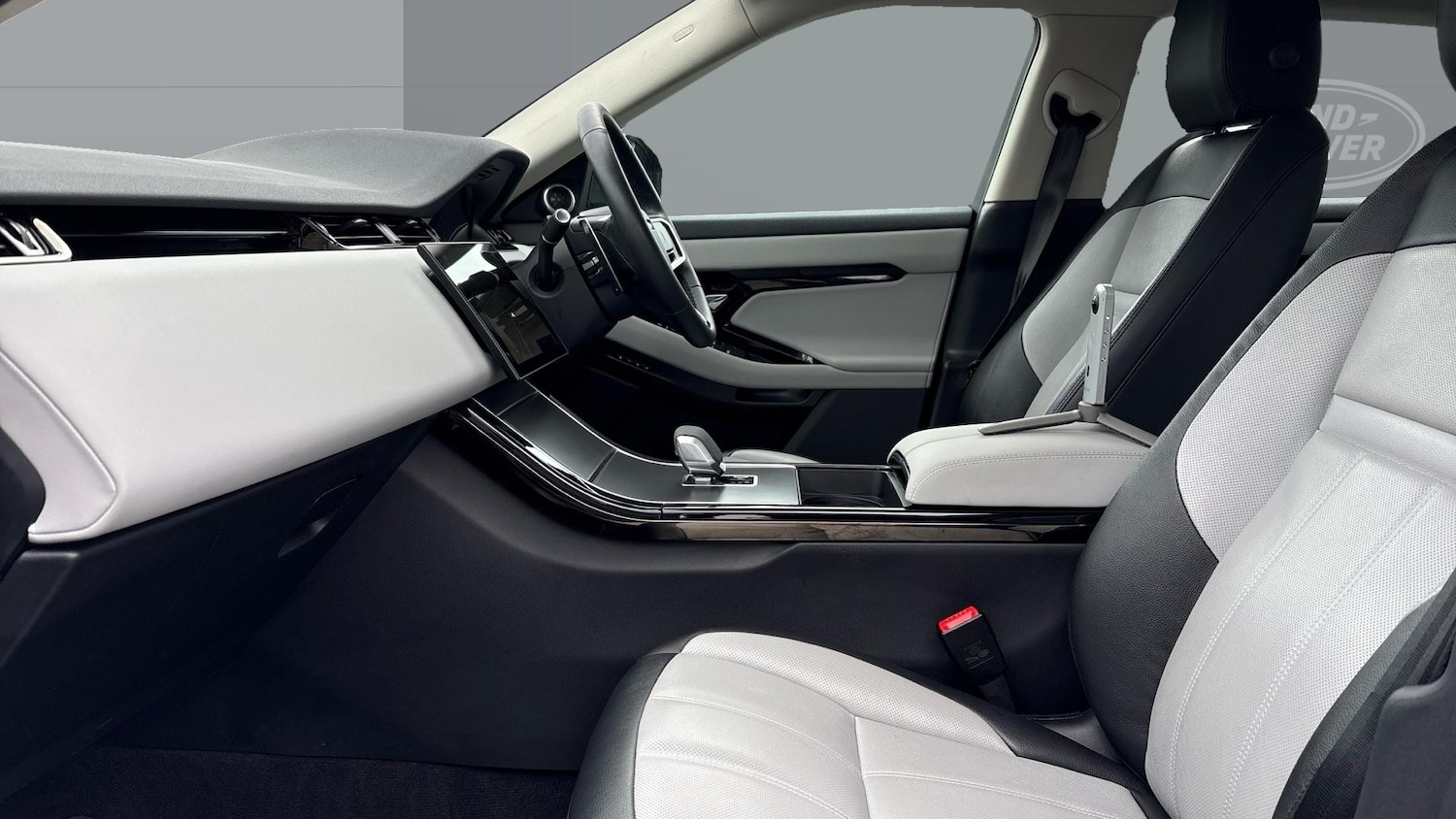 Used Land Rover Range Rover Evoque 2023 for sale - 78180179: Photo 3