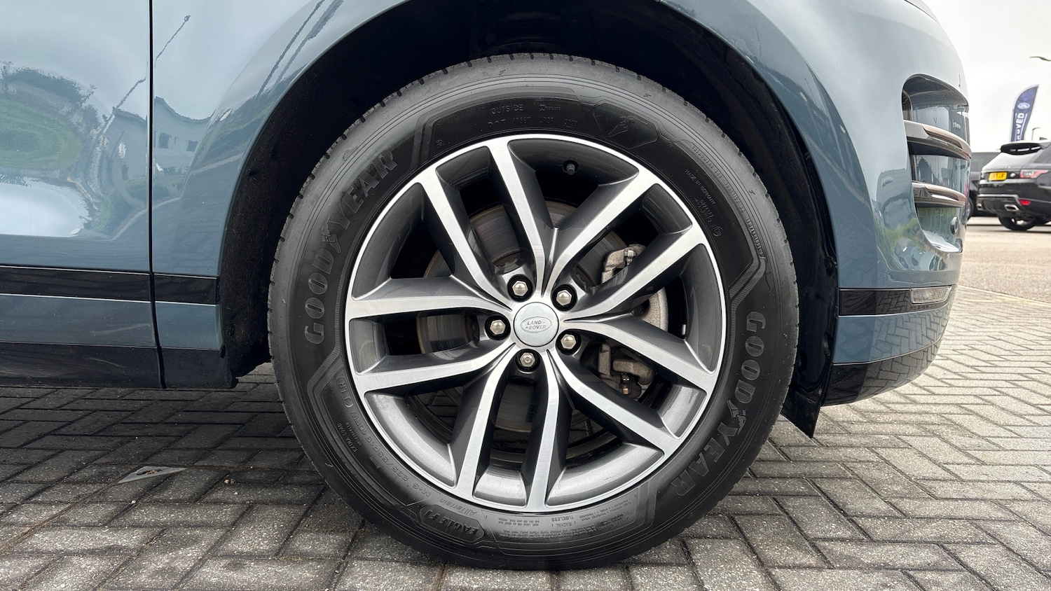 Used Land Rover Range Rover Evoque 2023 for sale - 78180179: Photo 8