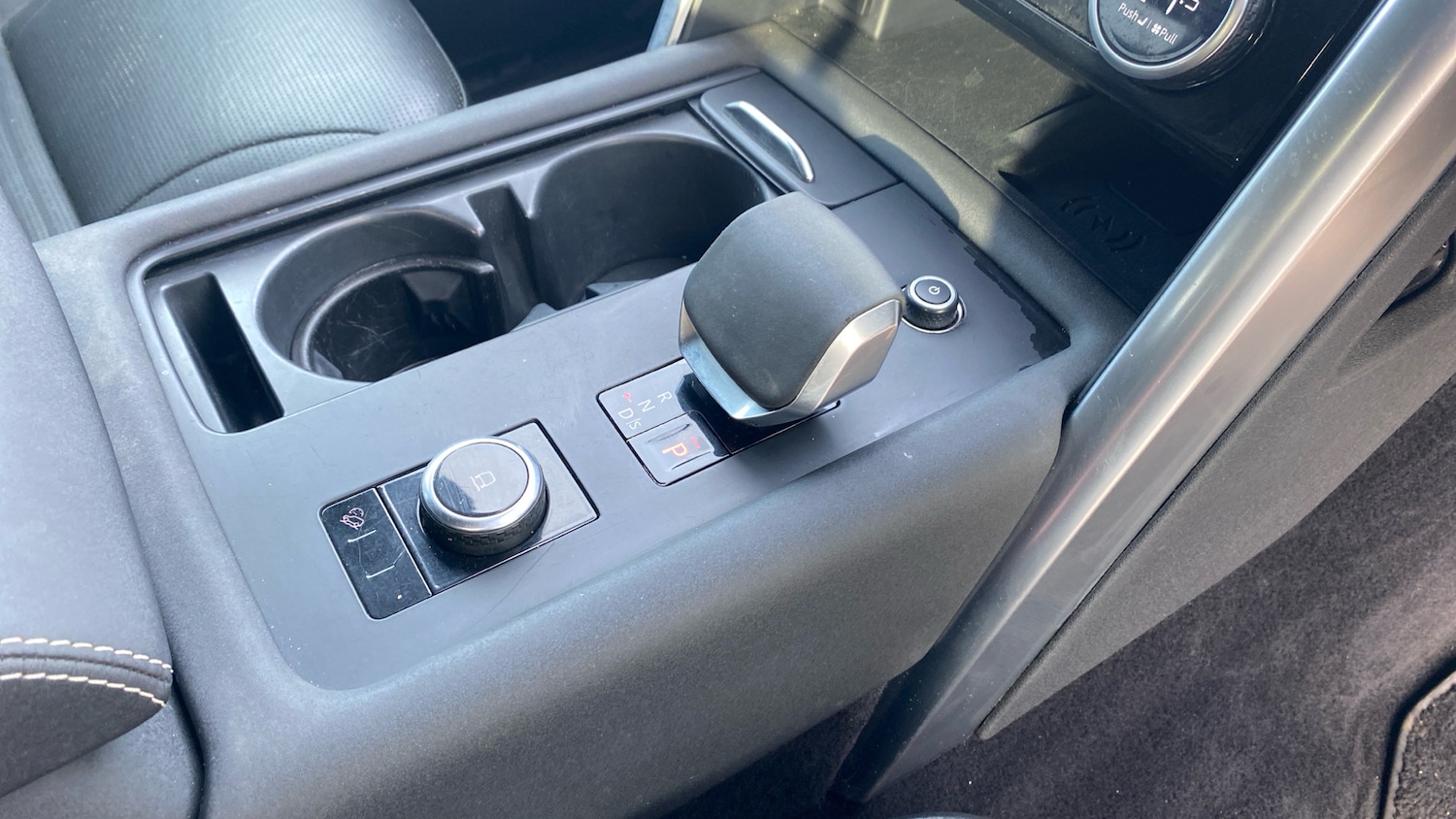 Used Land Rover Discovery 2023 for sale - 77530184: Photo 13