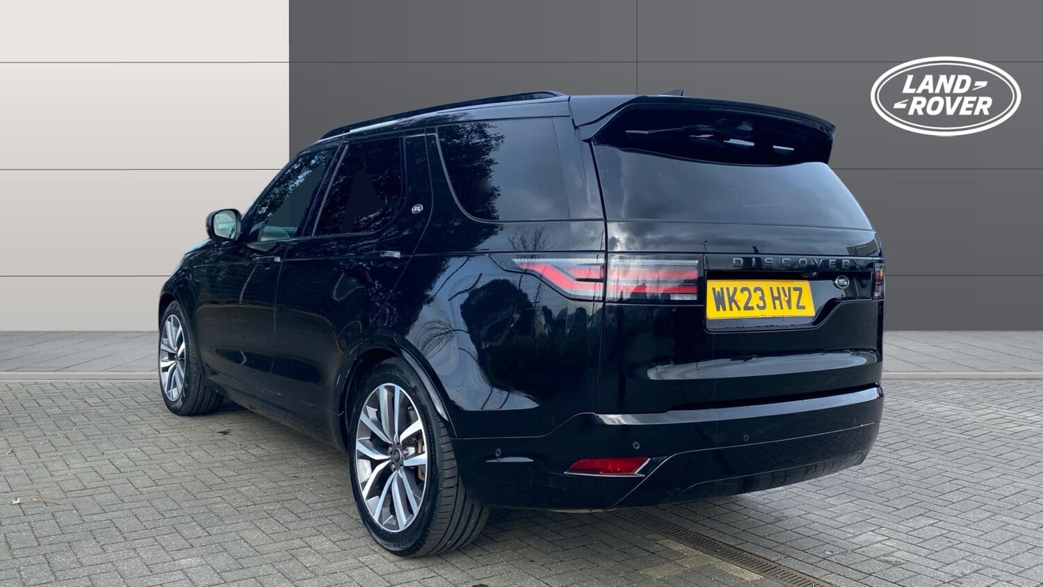 Used Land Rover Discovery 2023 for sale - 77530184: Photo 2