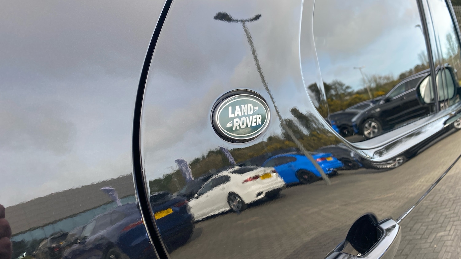 Used Land Rover Discovery 2023 for sale - 77530184: Photo 25