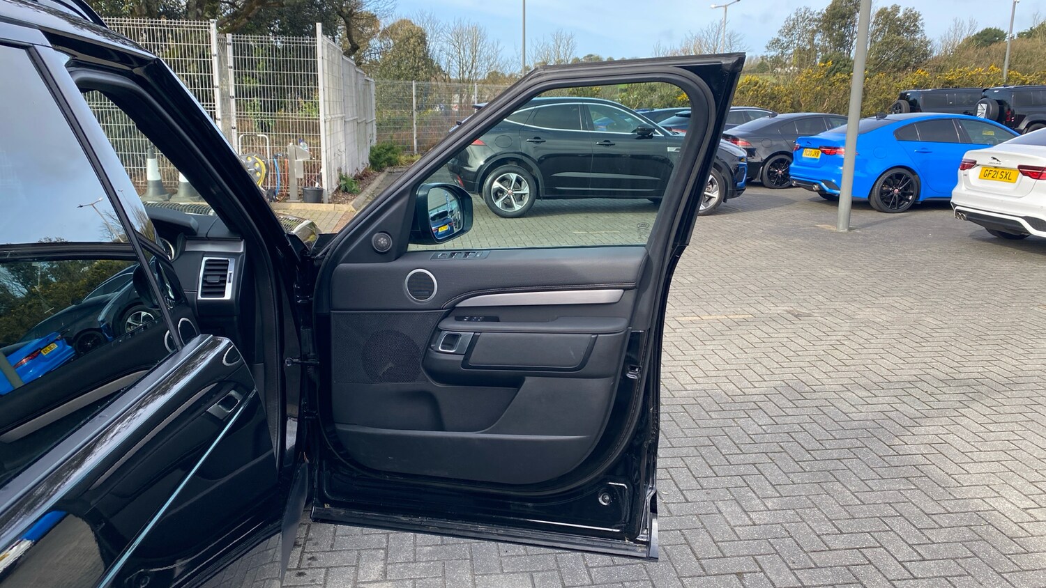 Used Land Rover Discovery 2023 for sale - 77530184: Photo 46