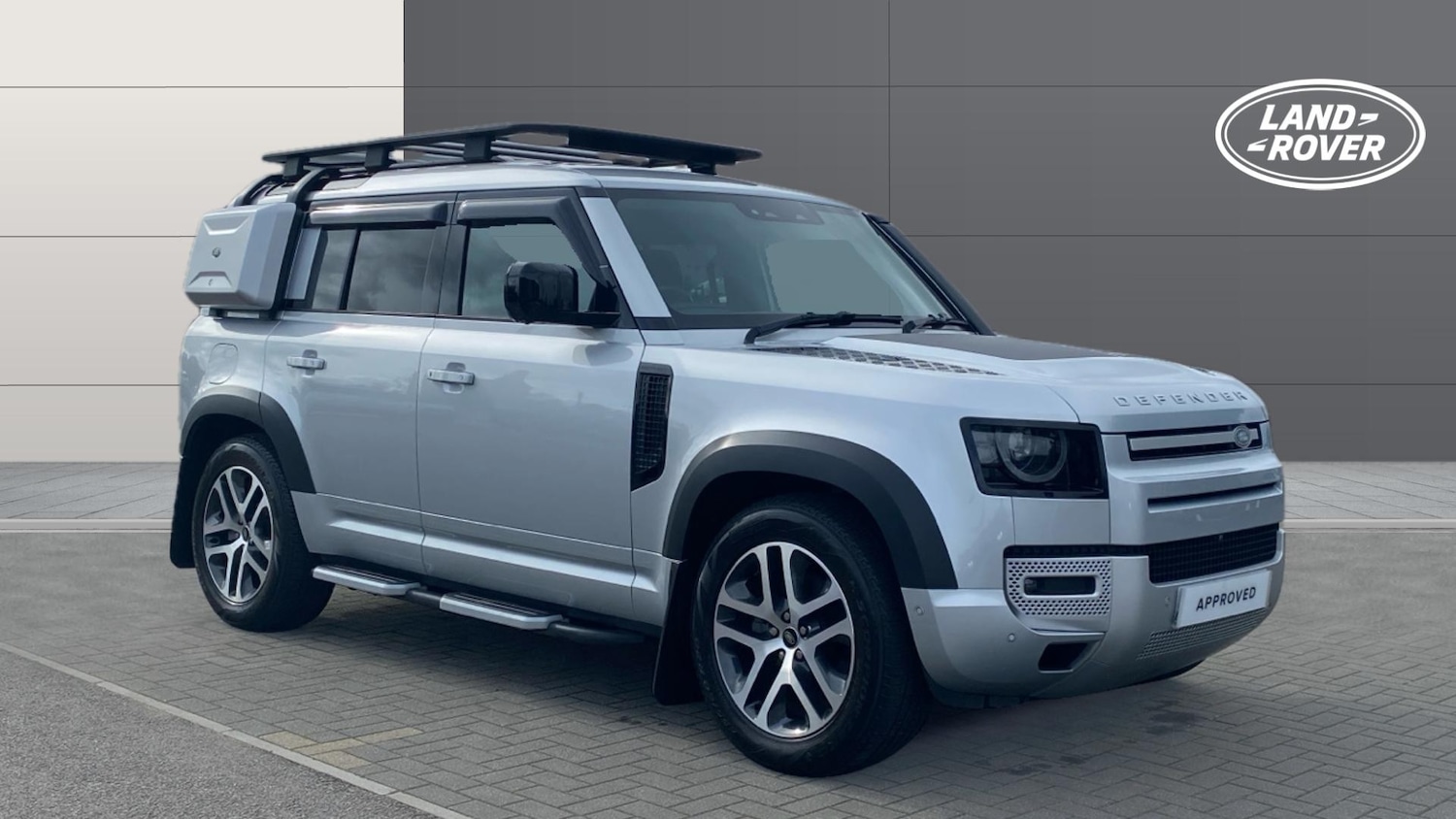 Used Land Rover Defender 2022 for sale - 76566185: Photo 1