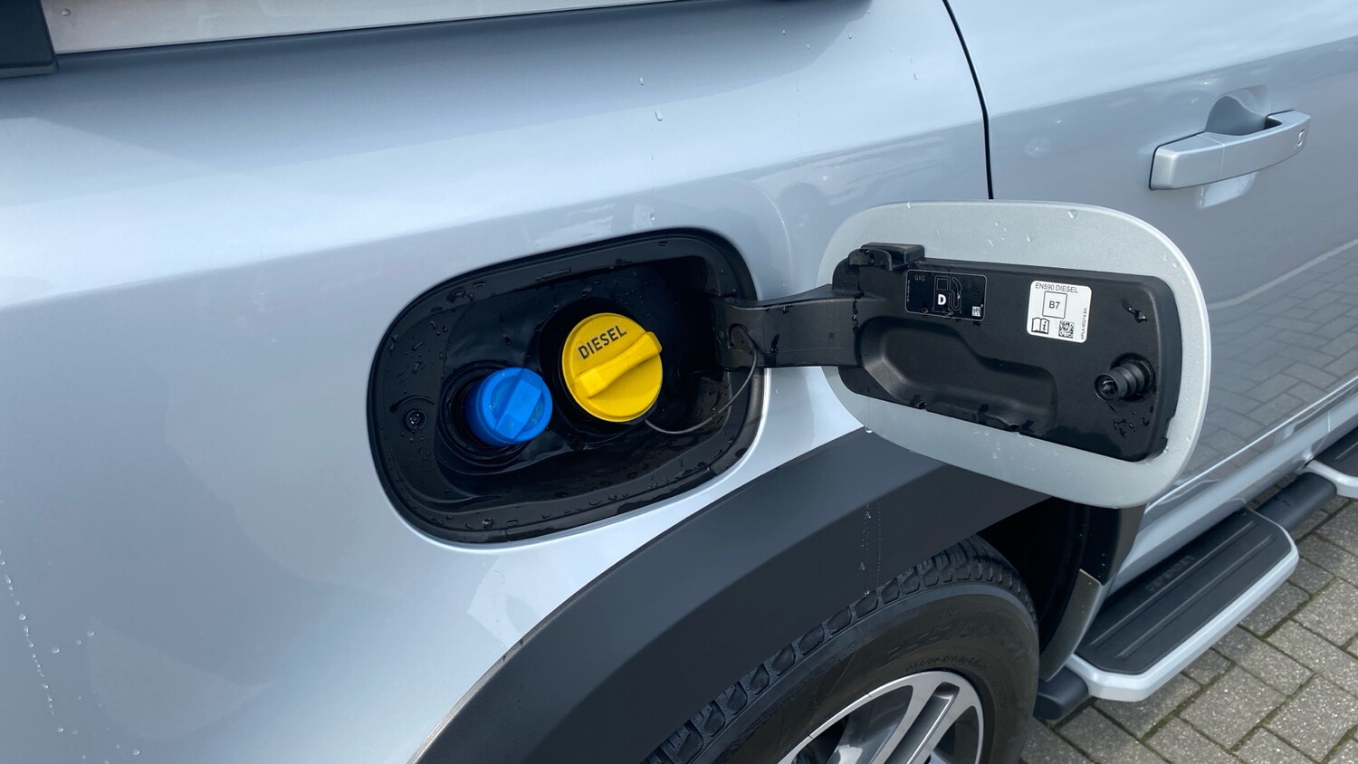 Used Land Rover Defender 2022 for sale - 76566185: Photo 25